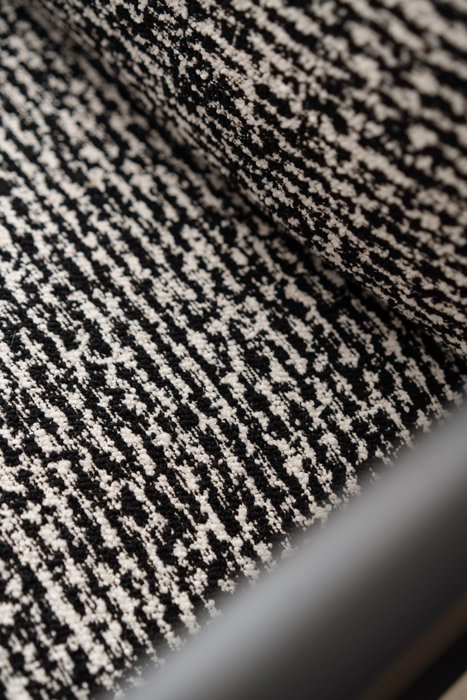 Atelier Del Sofa Luma - Silla Alada Negro y Blanco Atelier Del Sofa Luma - Silla Alada Negro y Blanco